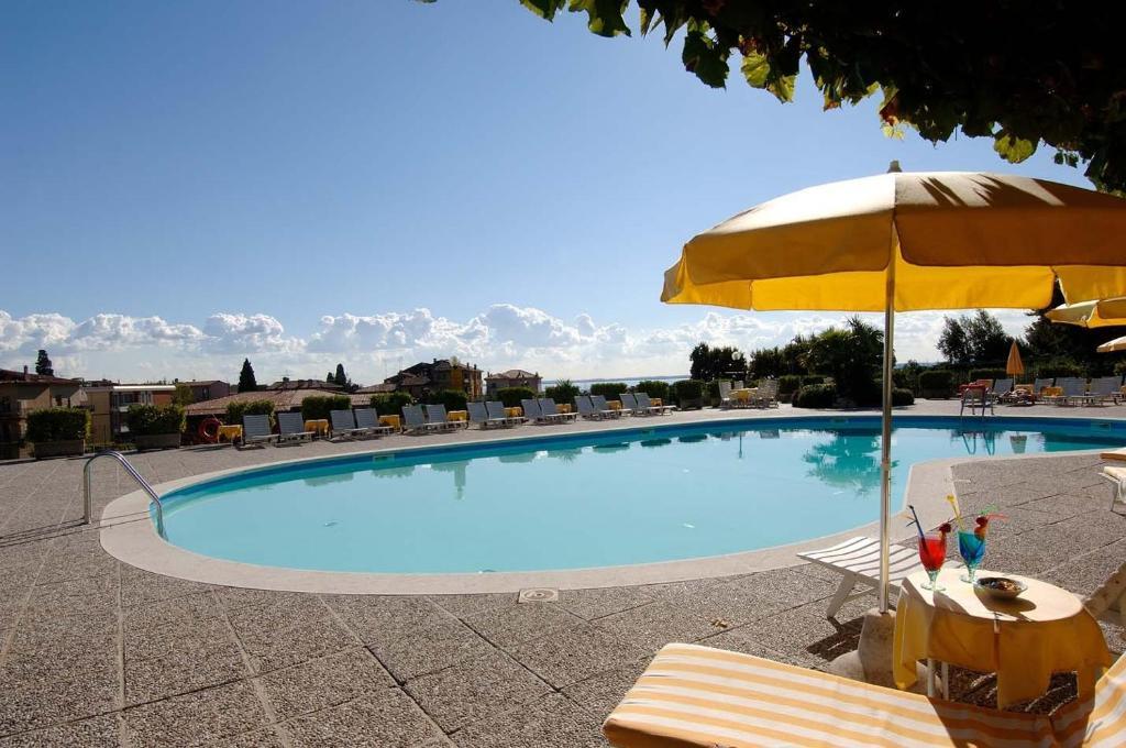 Hotel Garden Kültér fotó