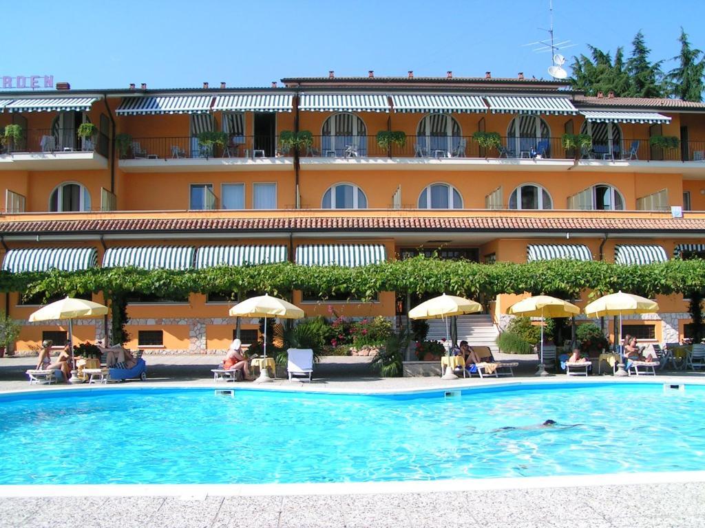 Hotel Garden Kültér fotó